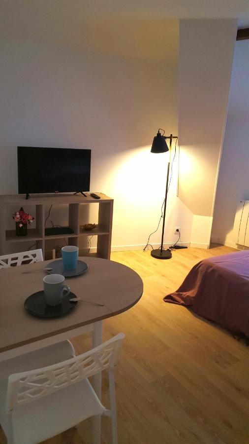 Studios Tout Equipes Cosne-Cours-Sur-Loire Екстер'єр фото